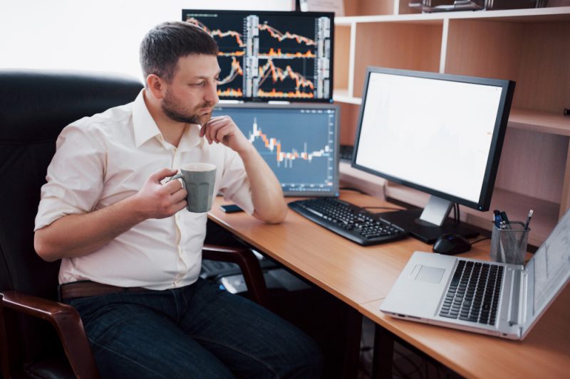 Best Forex Influencers: Your Ultimate Guide to Smarter Trading